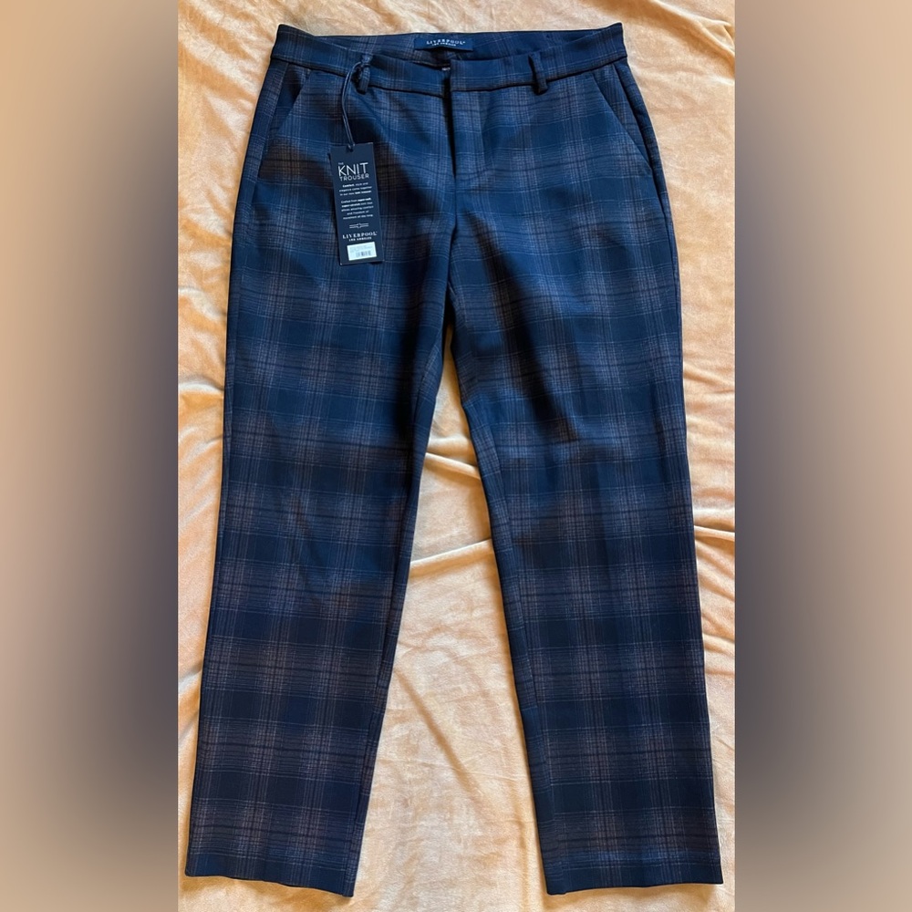 NWT Liverpool Black and Brown Plaid Trousers. Sz 10/30.
